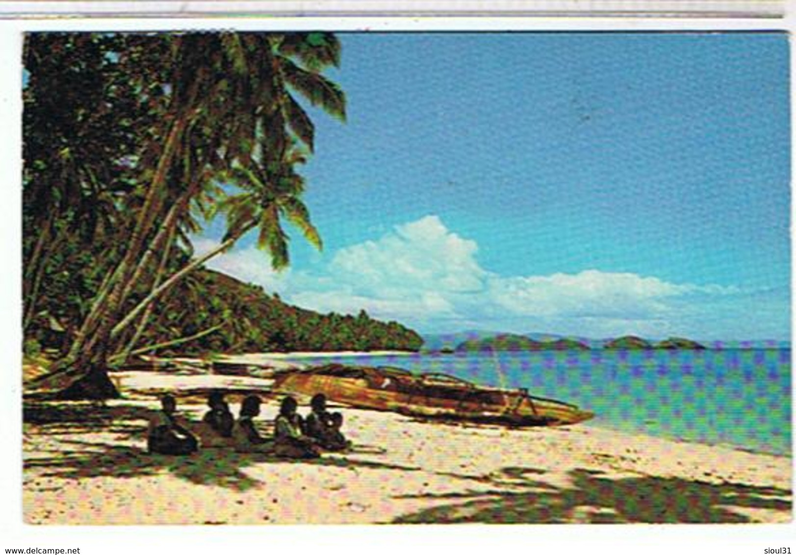 FIDJI   - PLAGE  ET CANOE     4TIMBRES   BE - Fidji