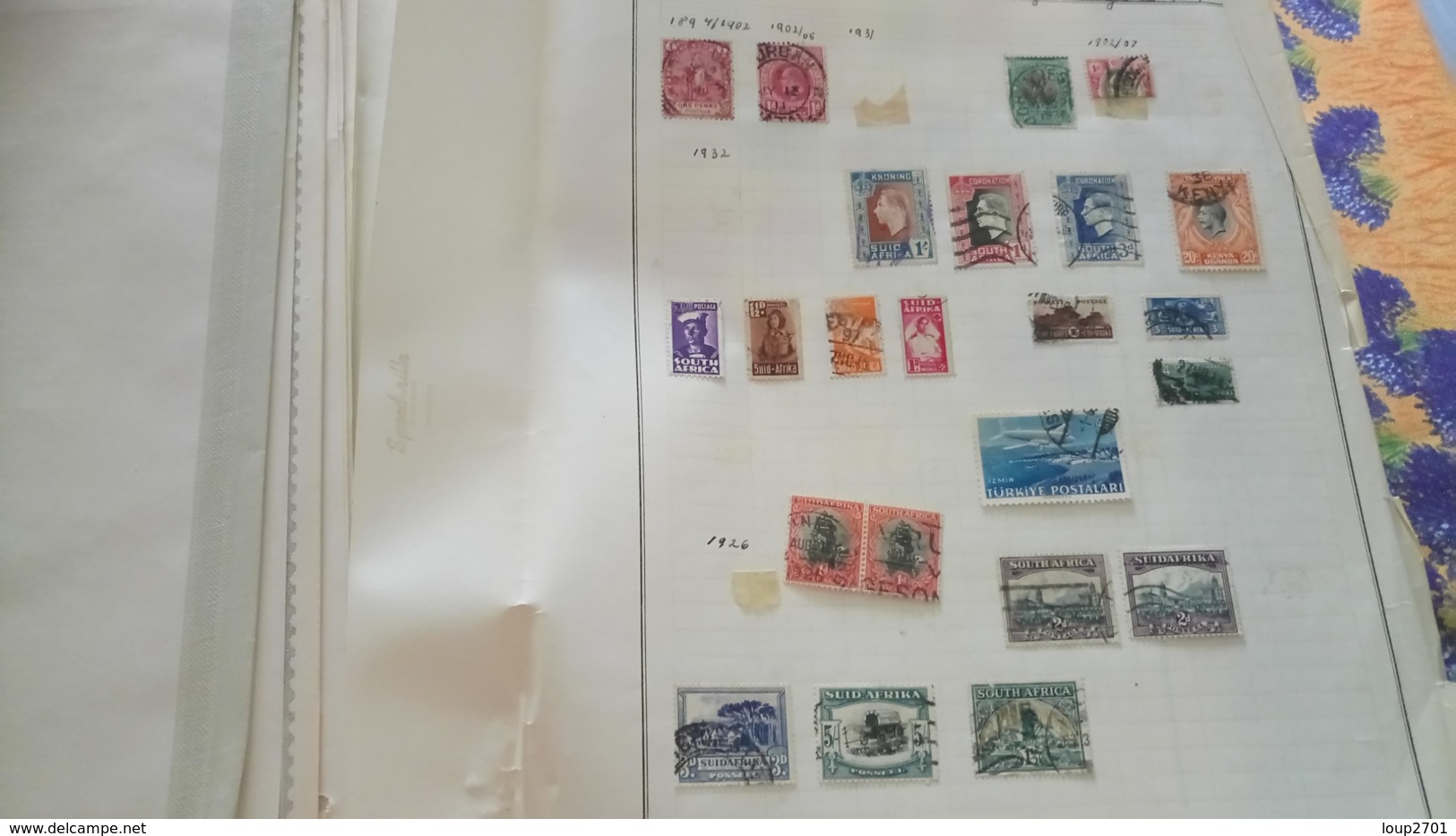 F0970 LOT FEUILLES TIMBRES EUROPE ET MONDE NEUFS / OB A TRIER BELLE COTE DÉPART 10€