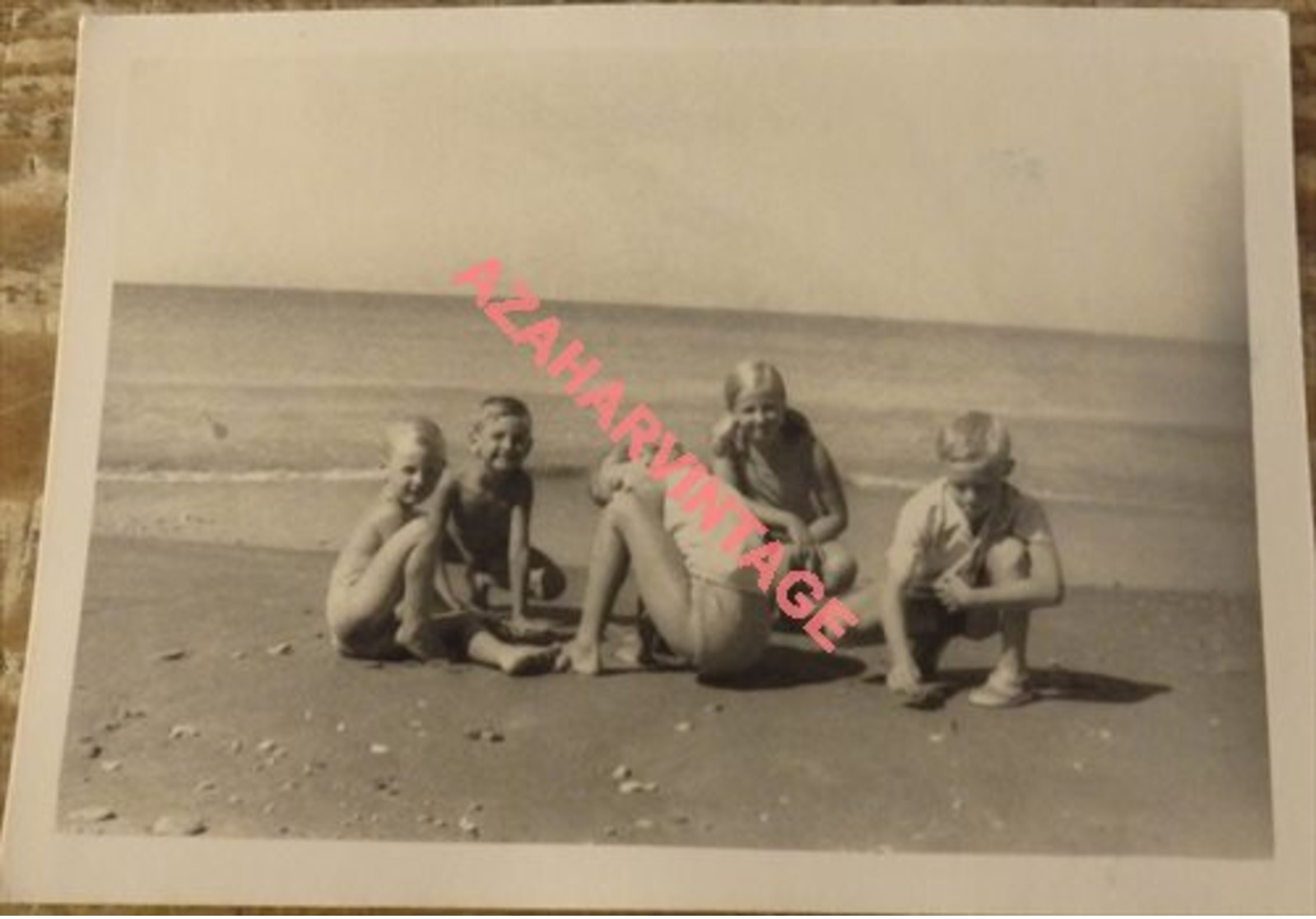 REAL PHOTO, ENFANTS SUR LE PLAGE, 105X75MM - Personas Anónimos