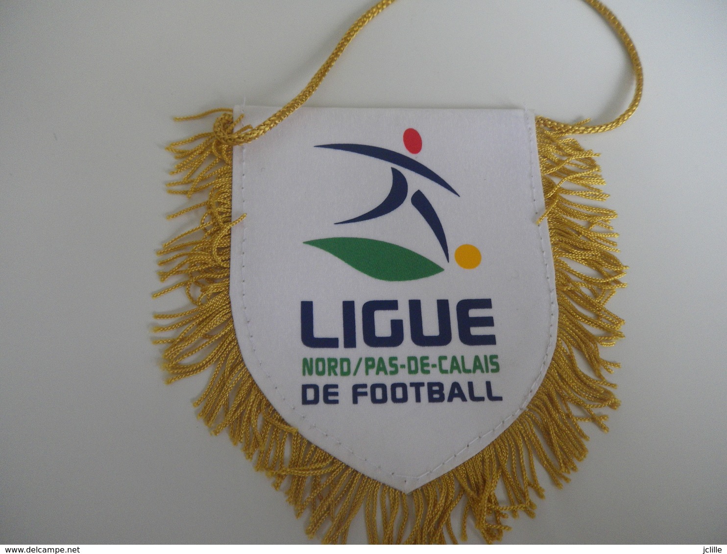 Fanion Football - LIGUE NORD PAS DE CALAIS - Habillement, Souvenirs & Autres