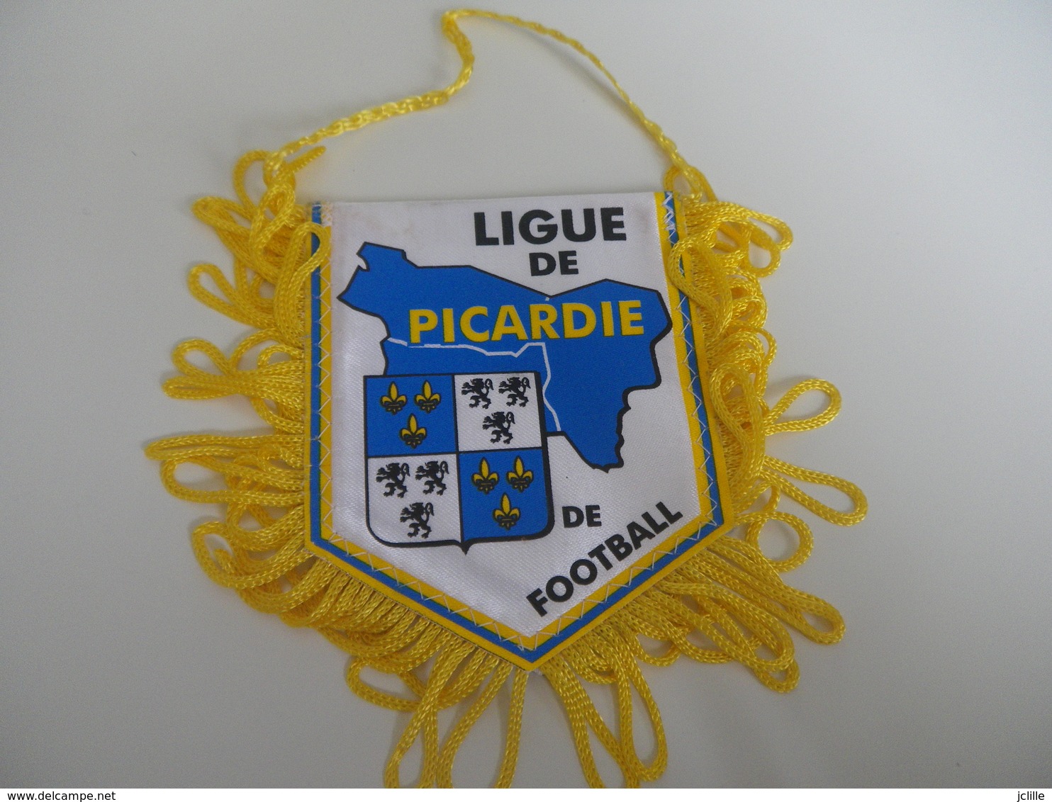 Fanion Football - LIGUE DE PICARDIE - Habillement, Souvenirs & Autres