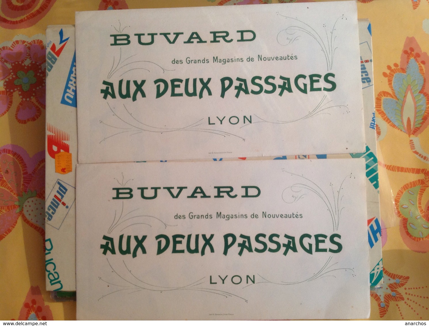 2 Buvards Aux Deux Passages Lyon - Textile & Vestimentaire