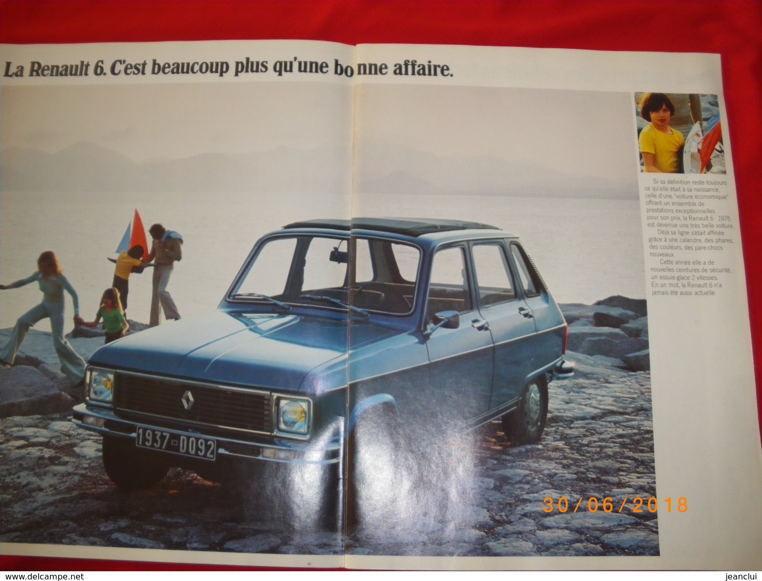 REVUE-PUB GRAND FORMAT AVEC PHOTOS ET DESCRIPTs DU VEHICULE "  RENAULT 6  " ETAT NEUF - Auto/Moto