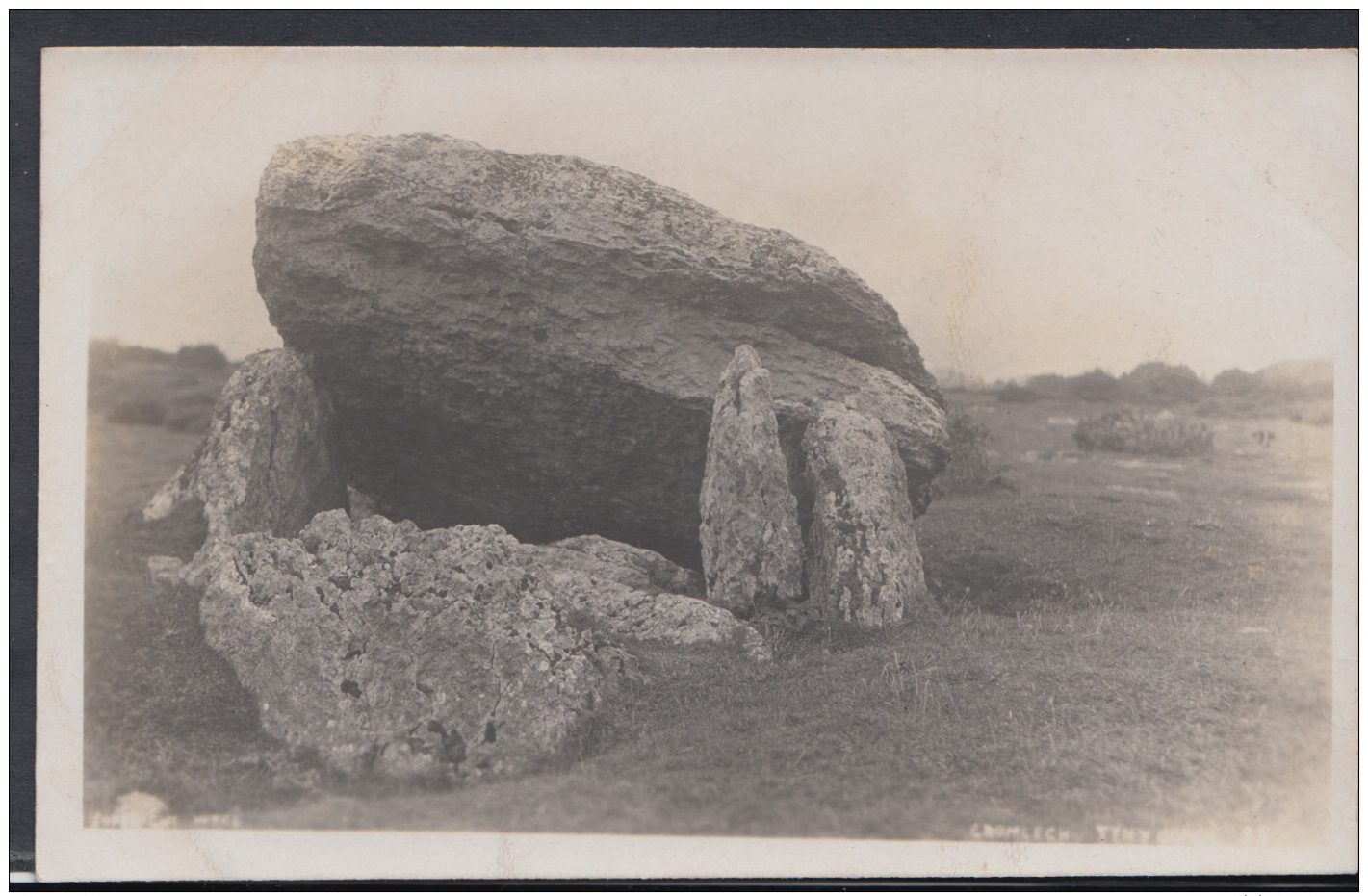 Unknown Location Postcard - Cromlech Megalithic Tomb DC1876 - Other & Unclassified