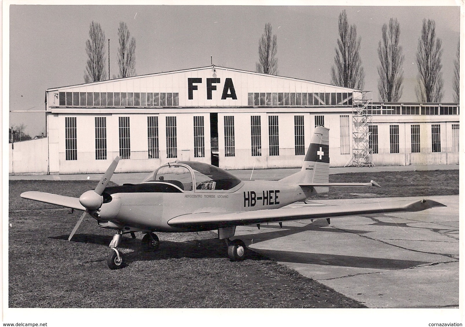 Aviation - Avion Bravo HB-HEE Devant FFA à Altenrhein - Aviation
