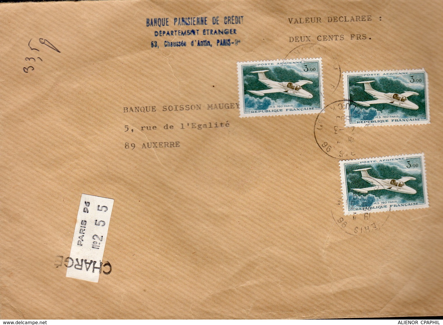 LETTRE 1968 - CHARGEE - POSTEE A PARIS - CACHET POSTAL ARRIVEE AUXERRE - - 1960-.... Lettres & Documents