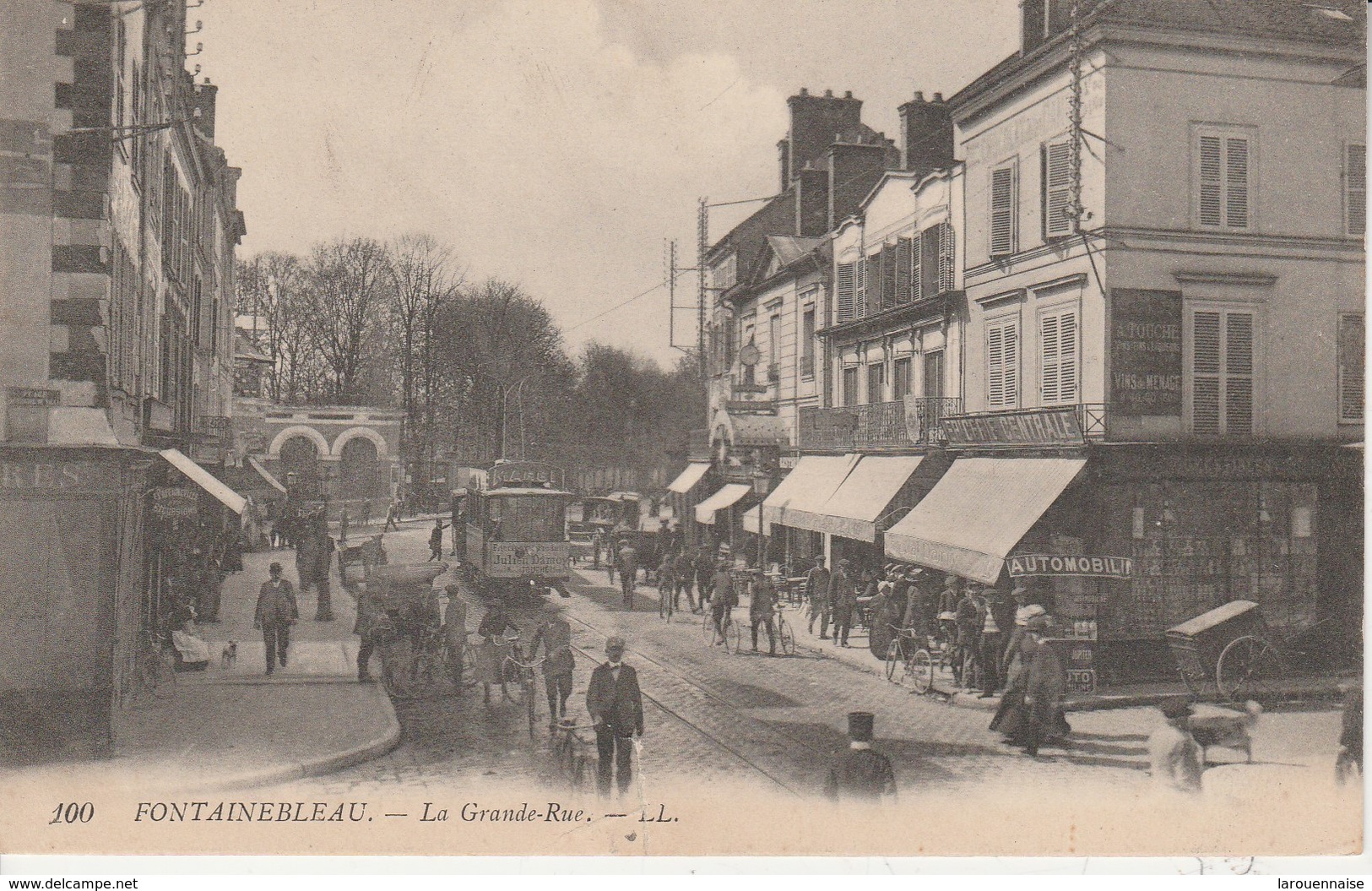 77 - FONTAINEBLEAU - La Grande Rue - Fontainebleau