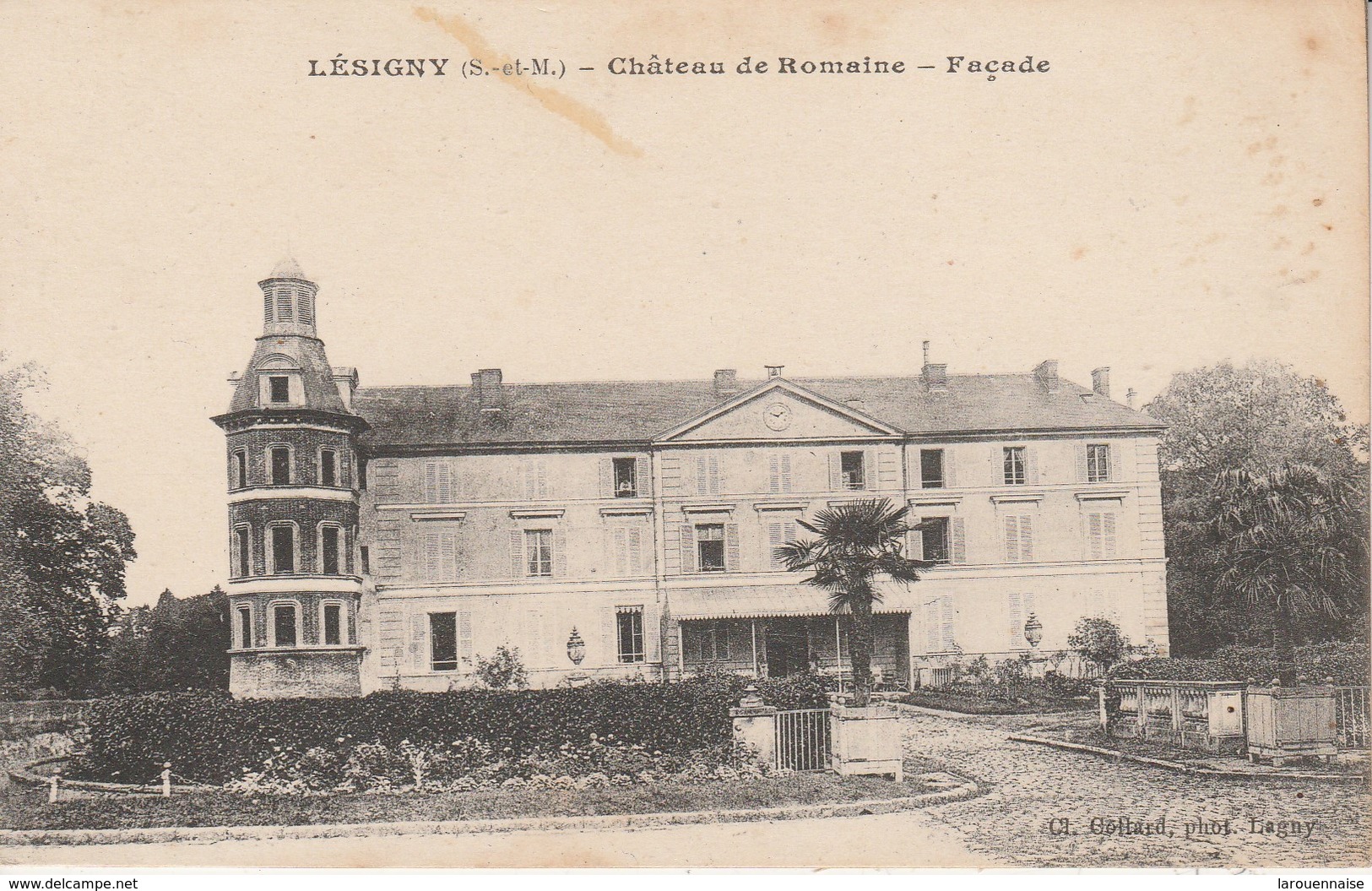 77 - LESIGNY - Château De Romaine - Façade - Lesigny