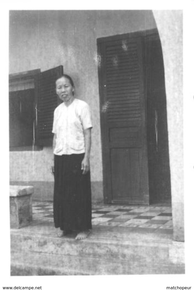 LOT DE 40 PHOTOS DE COCHINCHINE - SAIGON ET ENVIRONS A IDENTIFIER - ANNEE 1955 - Lieux