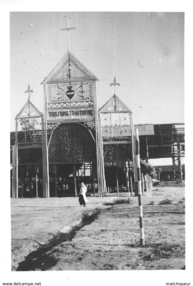 LOT DE 40 PHOTOS DE COCHINCHINE - SAIGON ET ENVIRONS A IDENTIFIER - ANNEE 1955