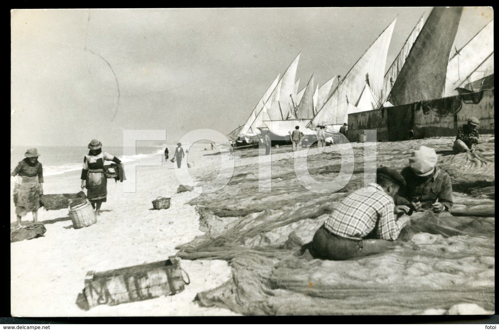 60s REAL PHOTO FOTO POSTCARD PESCADORES PRAIA QUARTEIRA ALGARVE PORTUGAL CARTE POSTALE - Faro