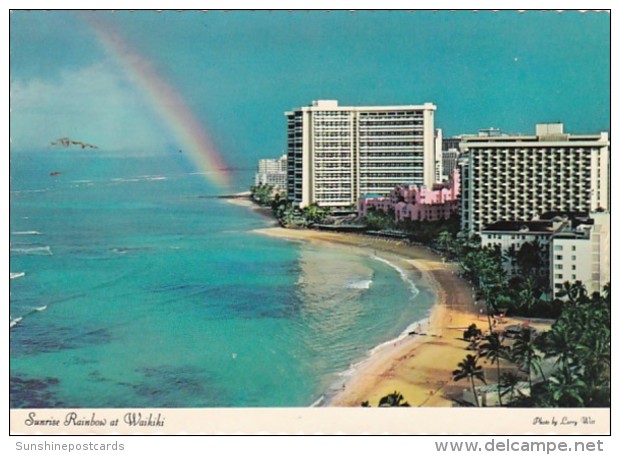 Hawaii Waikiki Sunrise Rainbow And Sheraton Hotel - Oahu