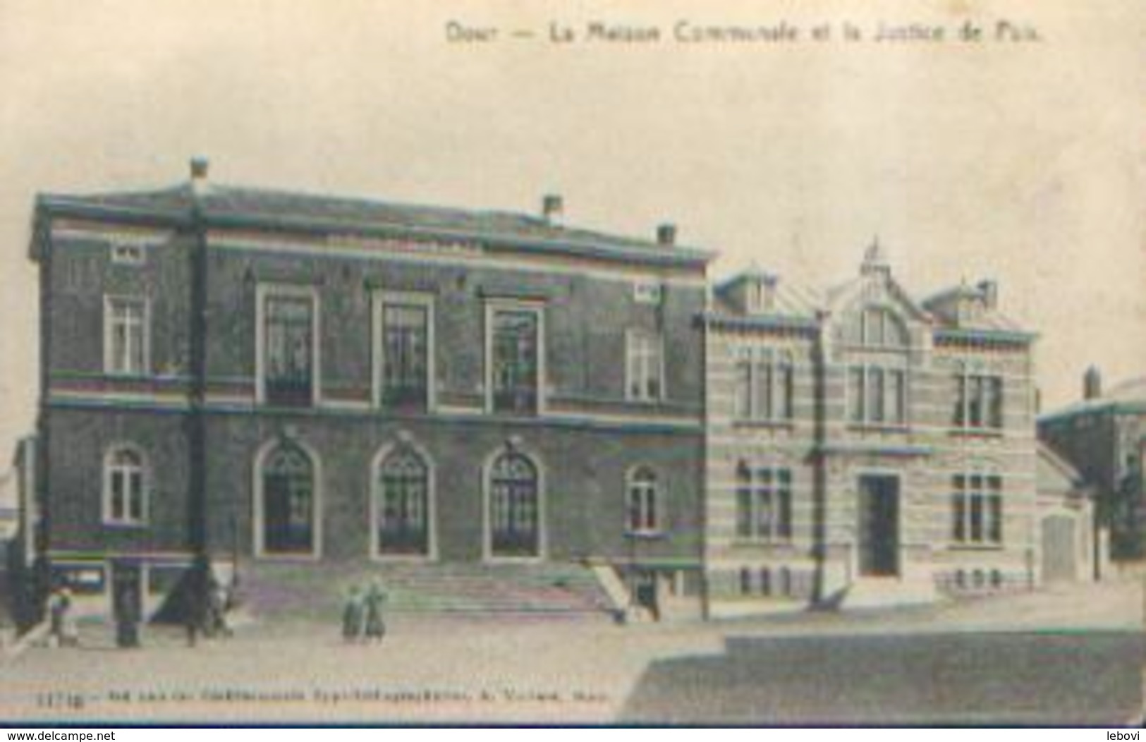 DOUR « La Place Communale Et La Justice De Paix » - Ed. Ets. Typo-lithographiques A. Vaubert, Dour (1912) - Dour