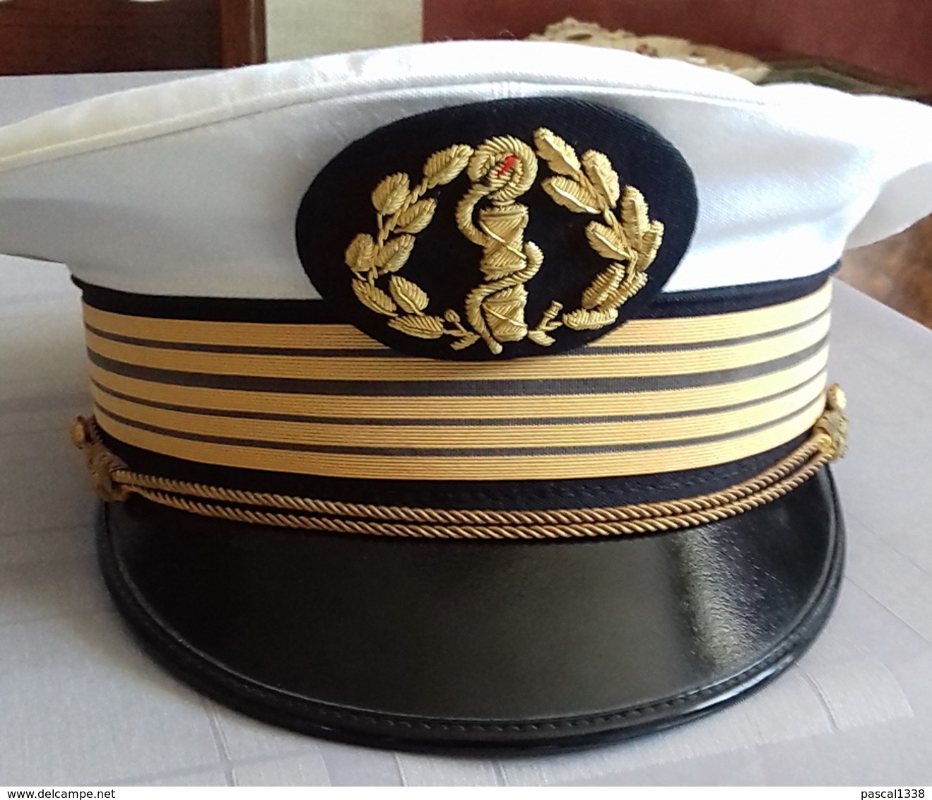 CASQUETTE D'un MEDECIN En CHEF (colonel) DU SERVICE De SANTE Des ARMEES - Casques & Coiffures