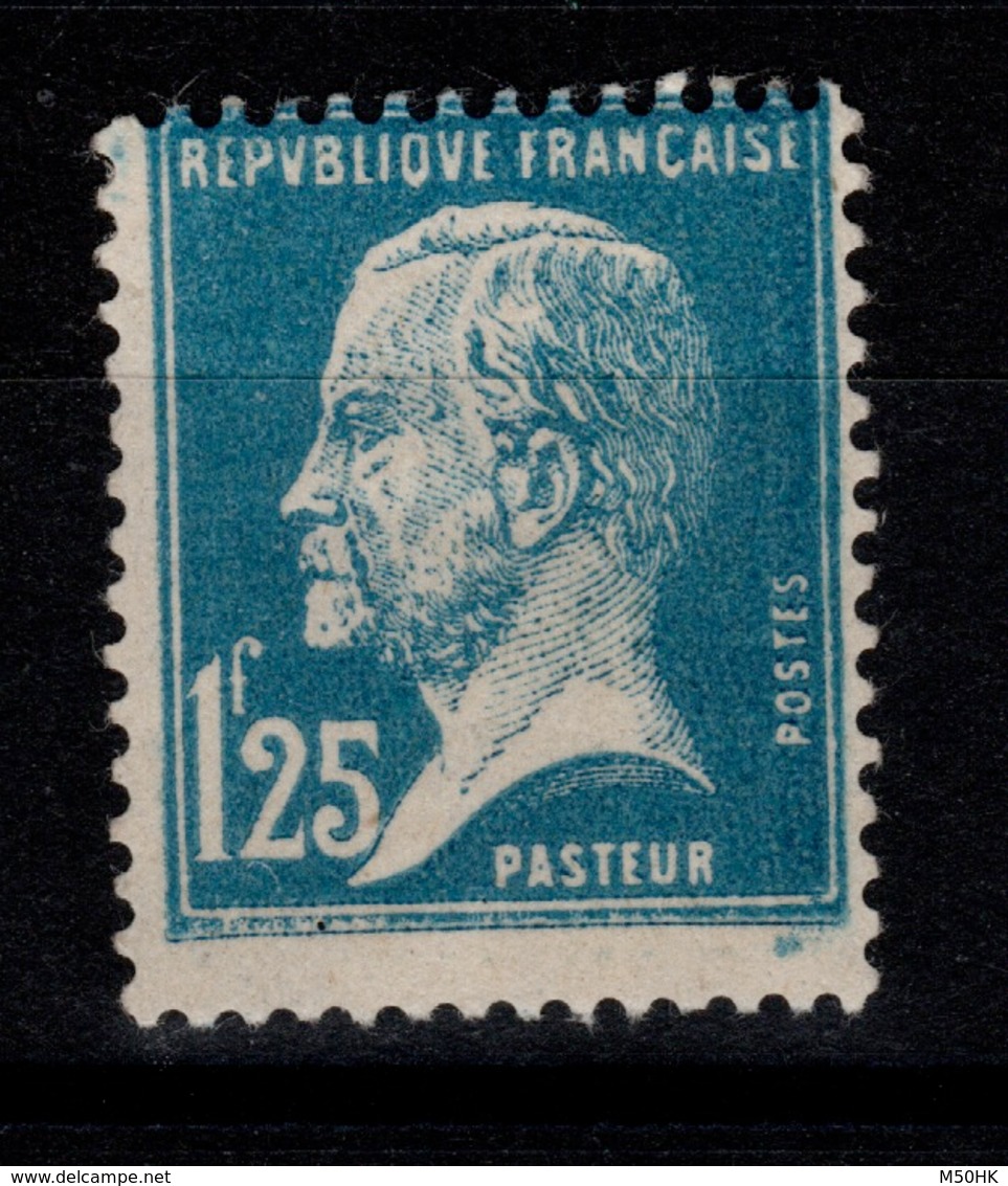 YV 180 N* Pasteur Cote 31 Euros - Neufs