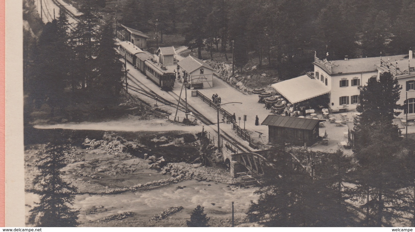 OUDE POSTKAART  ZWITSERLAND - SCHWEIZ - SUISSE -  BERNINABAHN - TREIN - STATION - Altri & Non Classificati