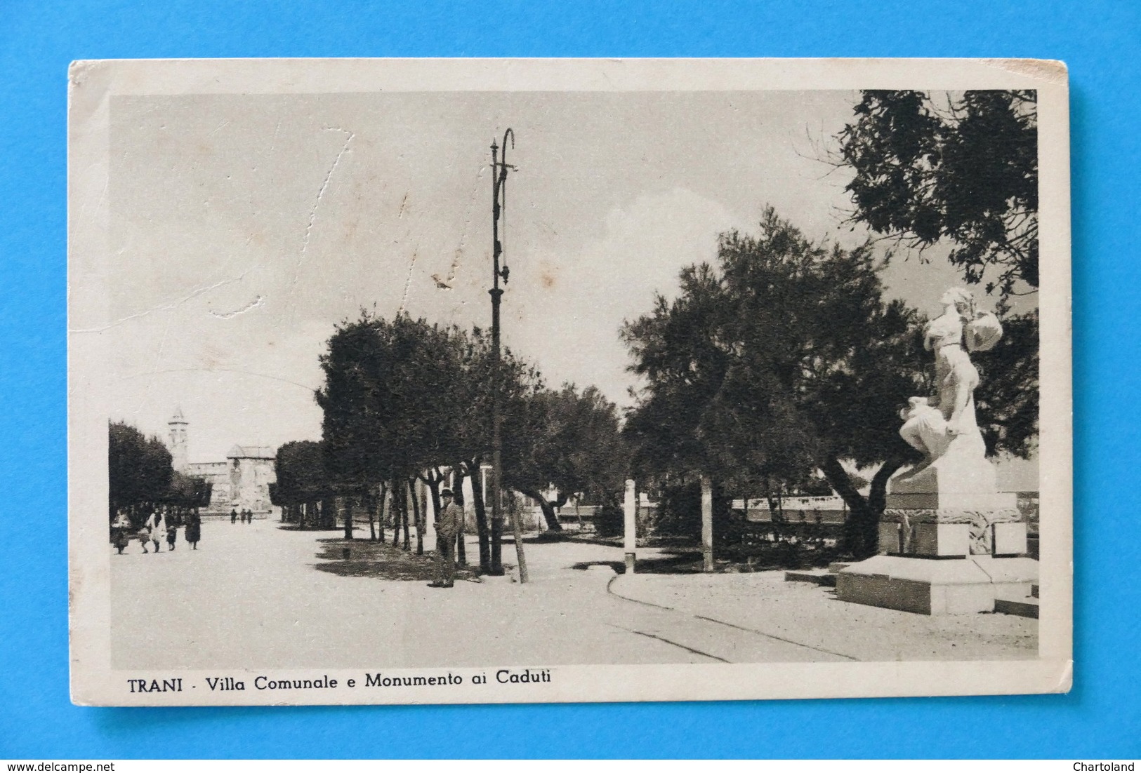 Cartolina Trani - Villa Comunale E Monumento Ai Caduti - 1937 - Bari
