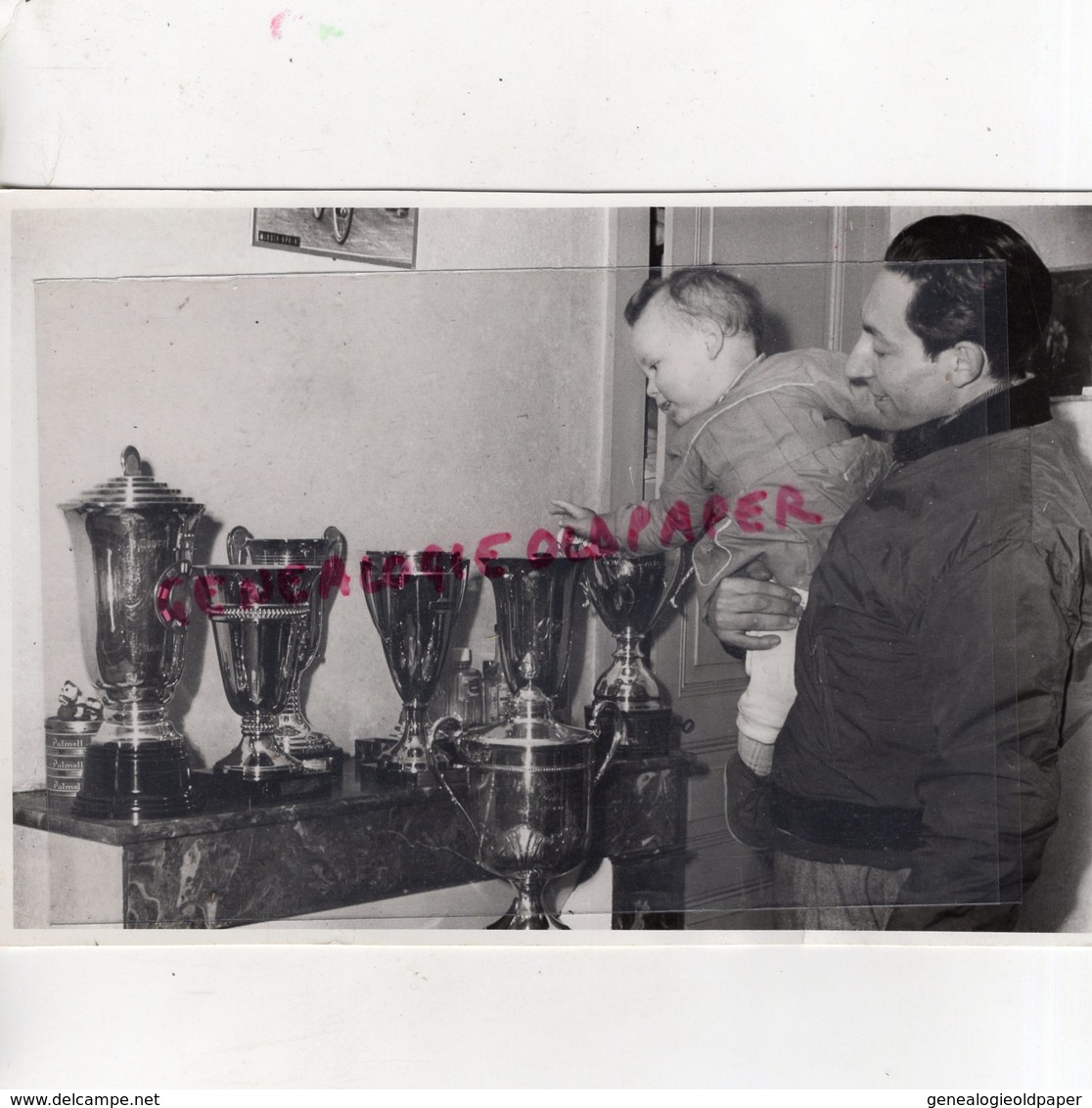 87 -RAZES- ANDRE DUFRAISSE NE LE 30-6-1926 A RAZES-NE LE 30-6-1926-CYCLISME CYCLO CROSSE- RARE PHOTO ESTRA LIMOGES - Célébrités