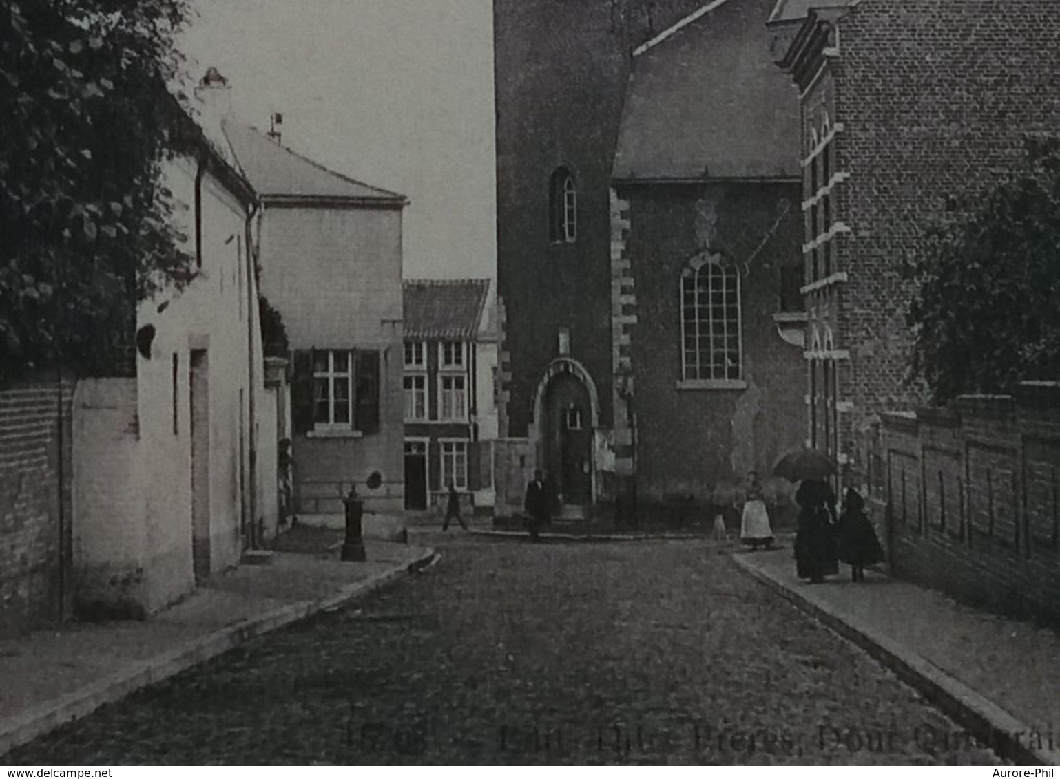 Dour Eglise Et Rue Du Berceau - Dour