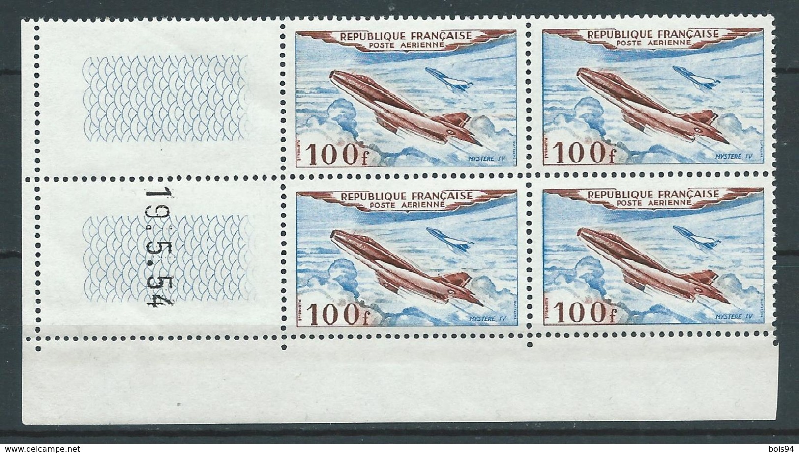 FRANCE 1954 . Poste Aérienne N° 30 .Bloc De Quatre .  "Coin Daté "  Neufs ** (MNH) - 1927-1959 Mint/hinged