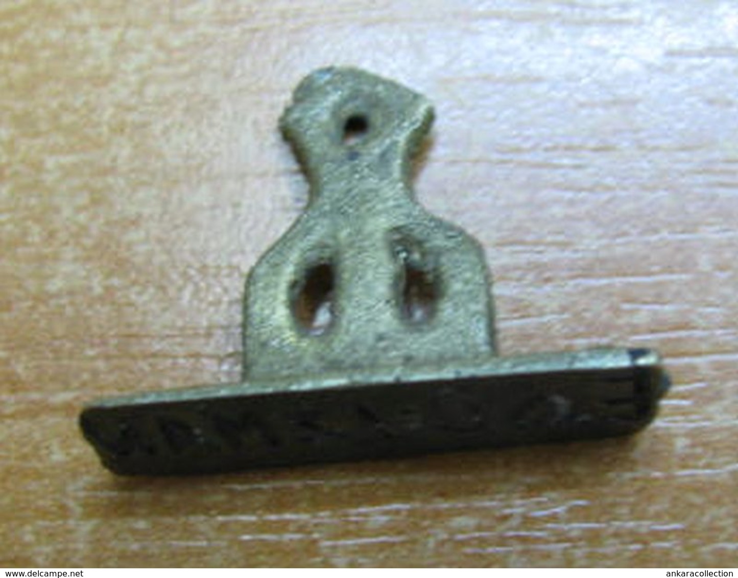 AC -  VINTAGE CASTING IRON SEAL SEALING STAMP #1 - Seals