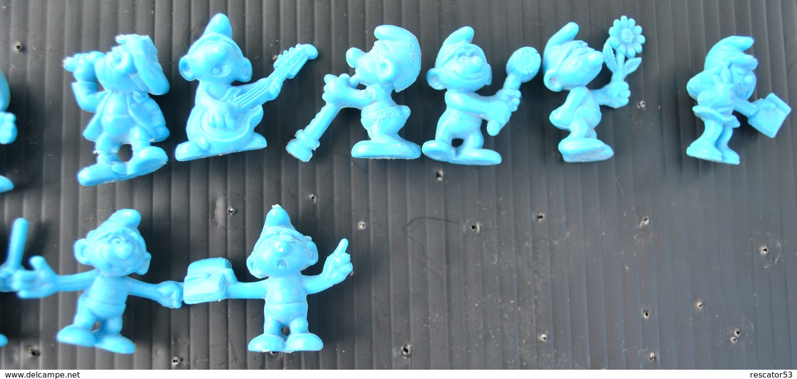 Rare 14 Figurines Schtroumpfs Offert Par La Lessive OMO Années 70 - Smurfs