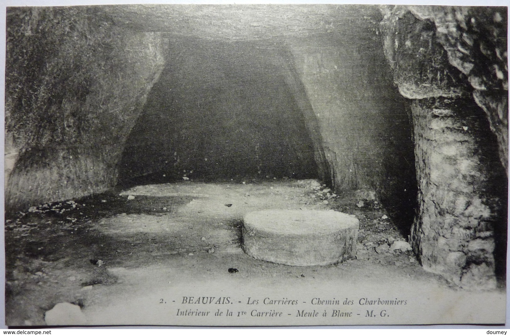 LES CARRIÈRES - CHEMIN DES CHARBONNIERS - INTÉRIEUR DE LA 1er CARRIÈRE - MEULE Á BLANC - BEAUVAIS - Beauvais