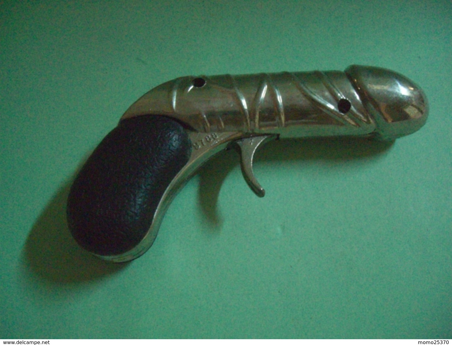 BRIQUET SEXE EROS COLT PISTOLET LIGHTER Feuerzeug ENCENDEDOR ACCENDINO AANSTEKER 打火机 ЛЕГЧЕ Léttari ライター Ljusare  /////// - Autres & Non Classés