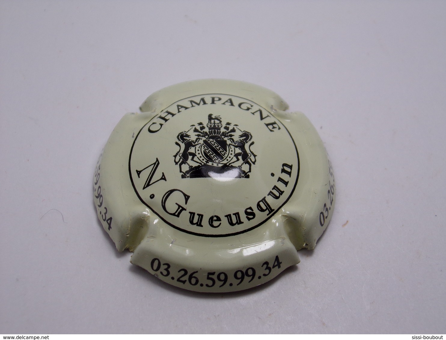 Capsule De Champagne - Muselet - (425 Rèf/ Pour 4390 Exemplaires) - Marque: N. GUEUSQUIN - Autres & Non Classés