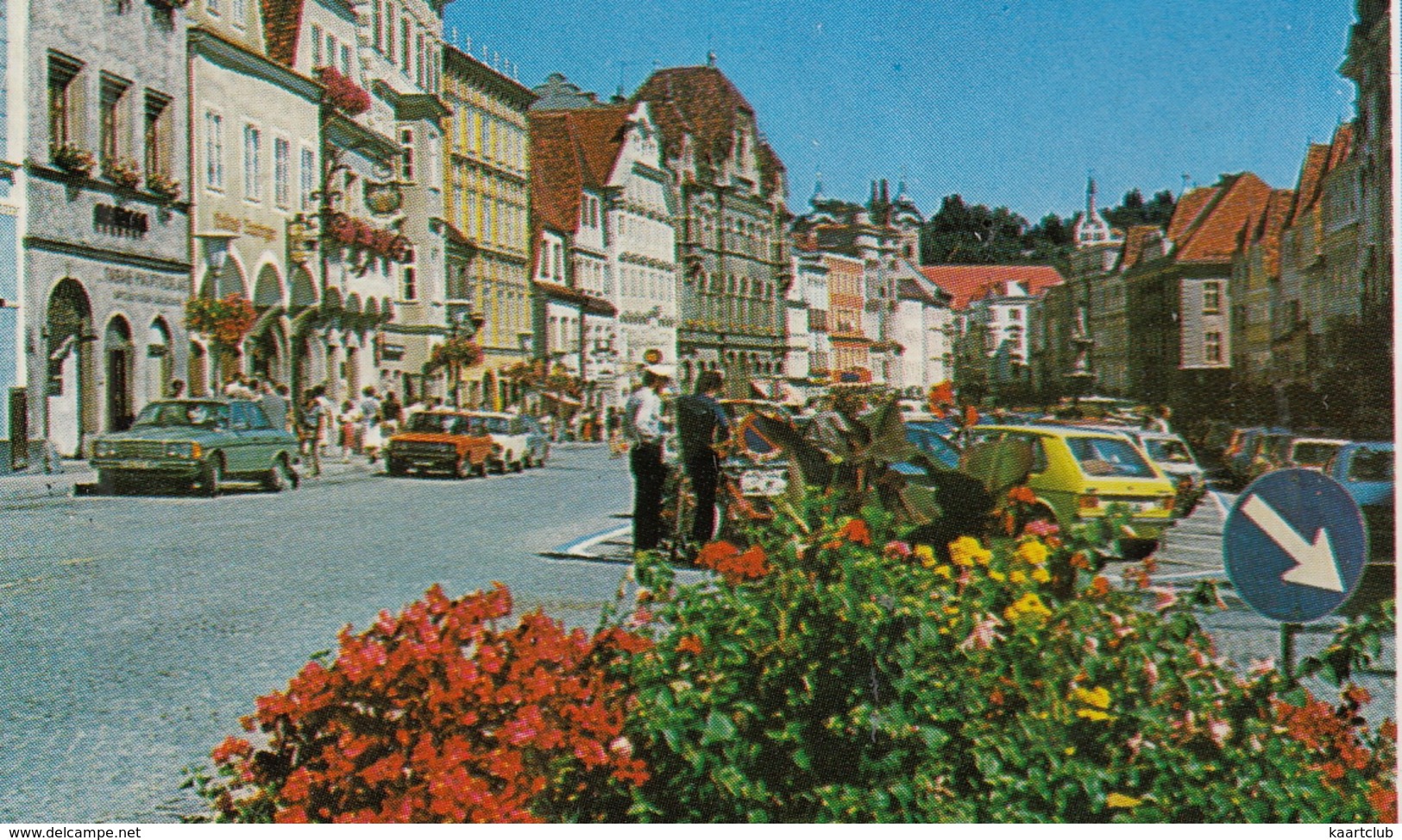 Steyr: VW GOLF, MERCEDES W123, FIAT MIRAFIORI - Stadtplatz, Schloß, Ennskai, Zwischenbrücken, Kirche - (Austria) - Toerisme