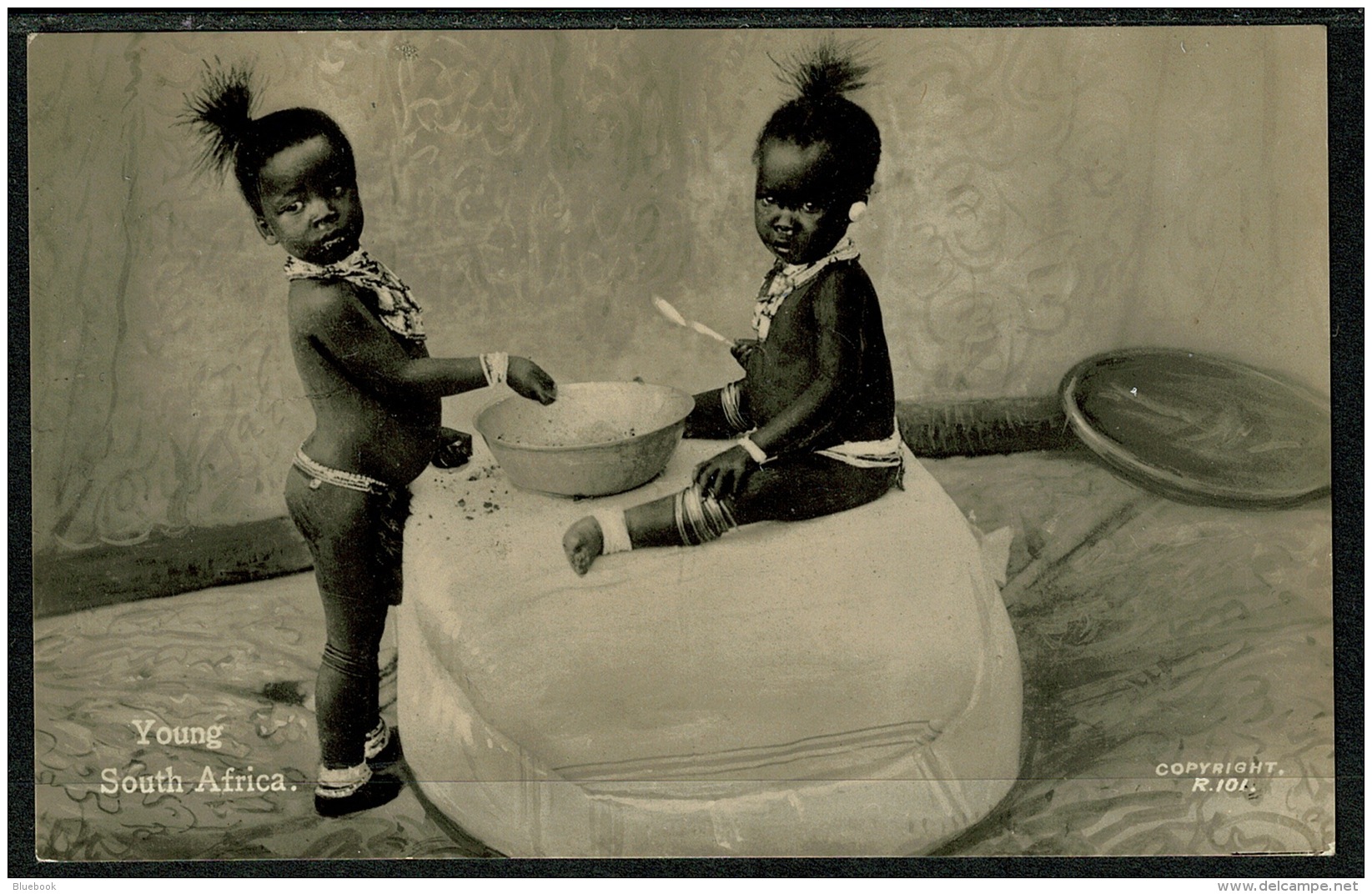 RB 1205 - Early Real Photo Ethnic Postcard - Zulu Children - South Africa - Africa