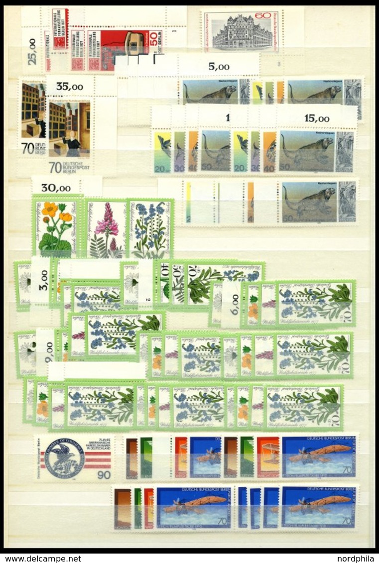 LOTS **, sauber gesteckte Dublettenpartie Berlin von 1969-81 auf Einsteckseiten, Prachterhaltung