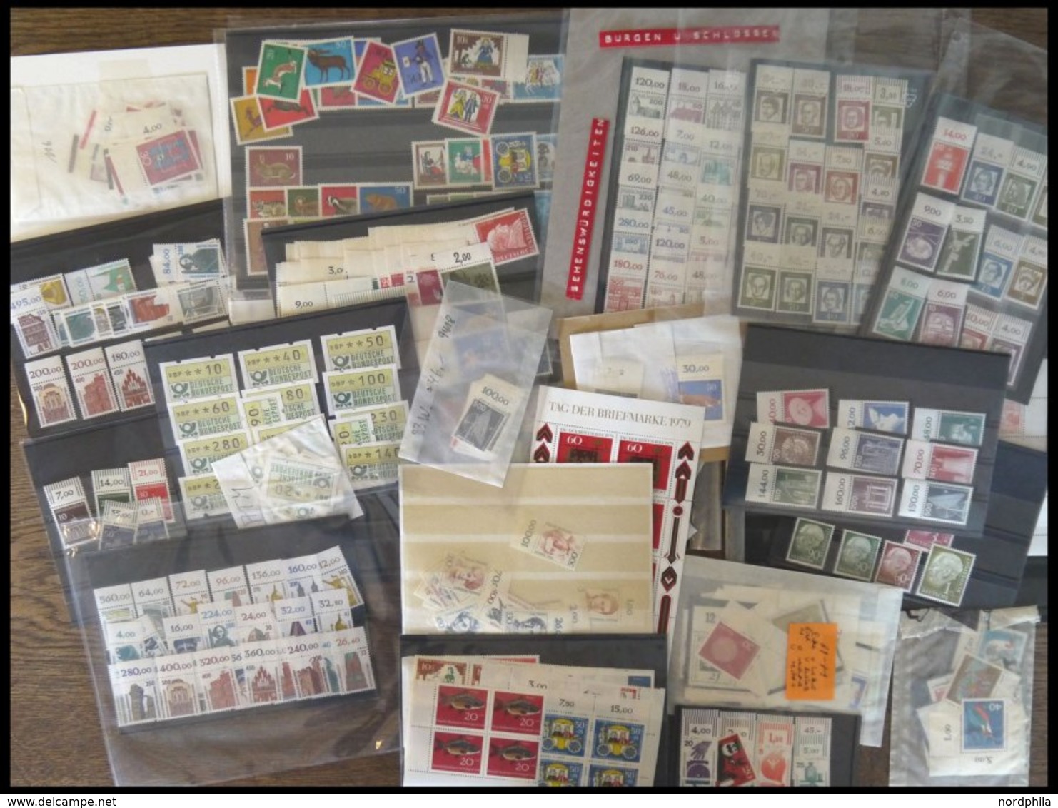 LOTS **, Ca. 1954-93, Postfrische Partie Verschiedener Ausgaben Auf Einsteckkarten, Dabei Viele Freimarken Mit Oberrand, - Used Stamps