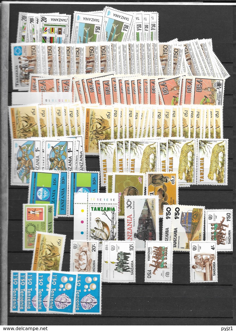 Tanzania MNH, Large Number Of Stamps ( 4 Scans) - Collections (without Album)