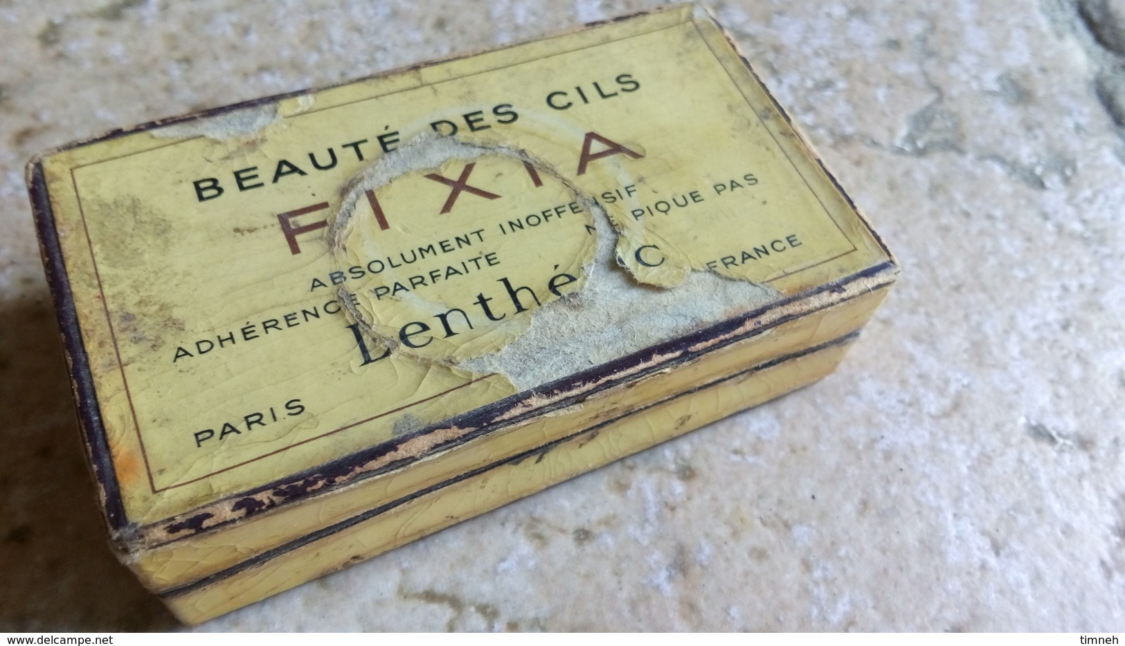 BEAUTE DES CILS - FIXIA CHATAIN - Boîte Carton Avec Brosse Tablette Et Miroir - LENTHERIC PARIS 7x4x2cm (dans Son Jus) - Produits De Beauté