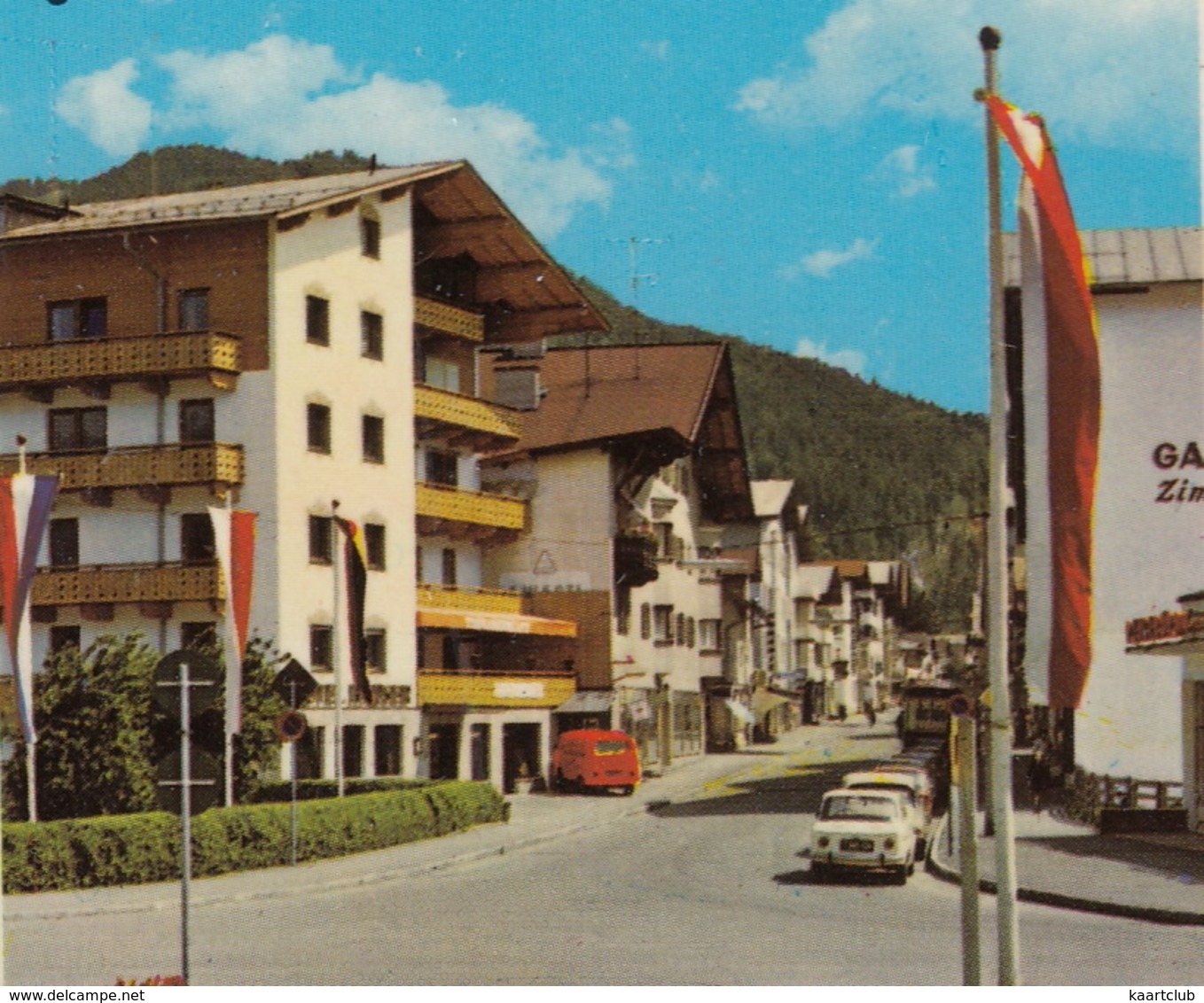 Wörgl: SIMCA 1000, CITROËN DS, VW T1-BUS - Bahnhofstraße,Kapelle,Hohe Salve,Kaisergebirge, Sesselbahn - (Tirol, Austria) - Toerisme