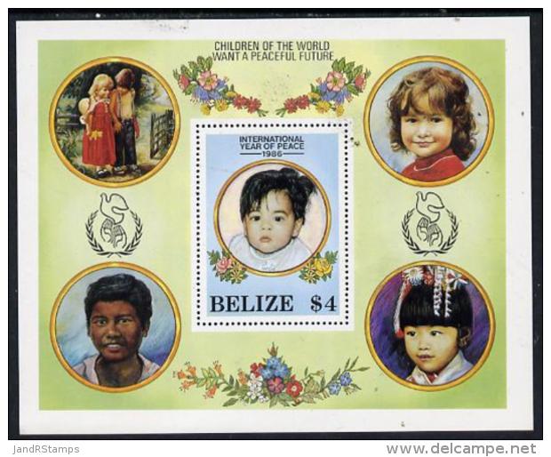 13080 Belize 1986 International Peace Year Perf M/sheet Unmounted Mint SG MS 961 (peace Children) - Belize (1973-...)