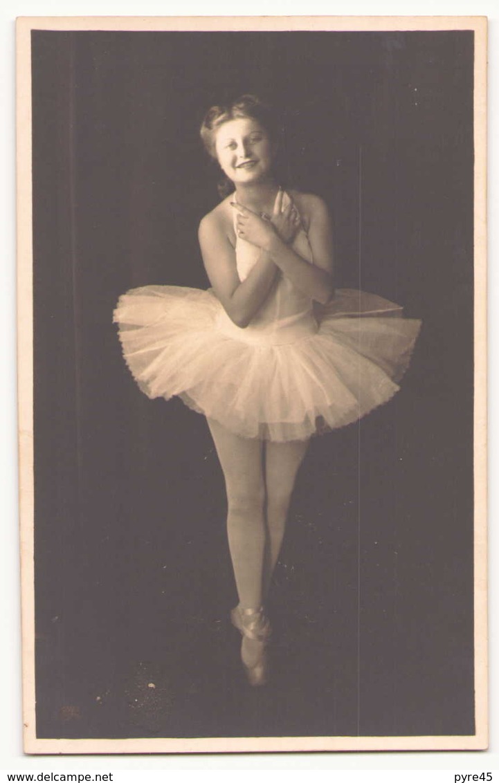 Photo Dédicacée ( 17 X 11 Cm ) Janine Gourry Danseuse Mars 1943 - Dédicacées
