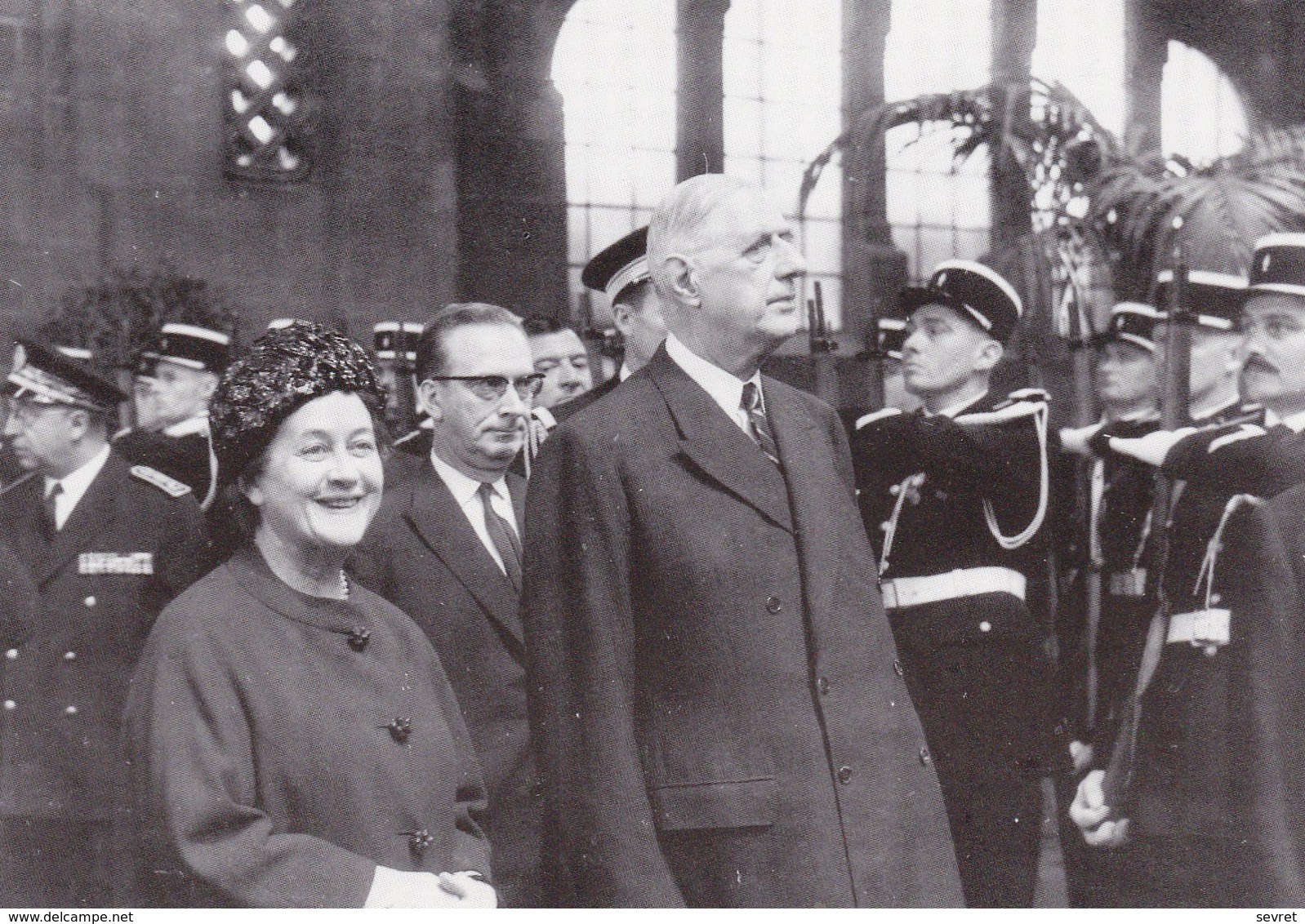 "METZ ET DE GAULLE:  LES RENDEZ-VOUS D'UNE VIE". Le Président De La République En 1964. Photo De PAUL DE BUSSON - Politieke En Militaire Mannen