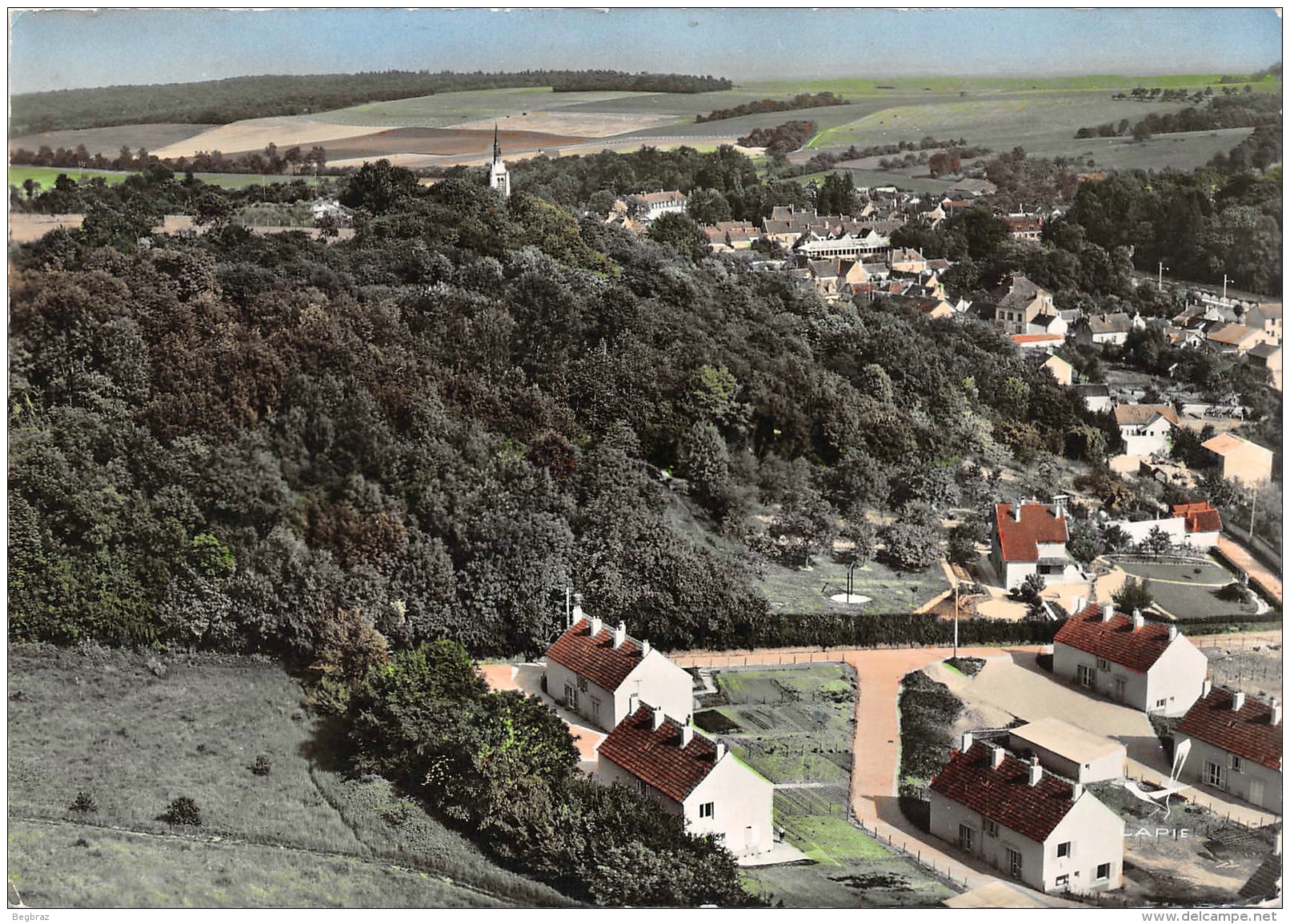 DONNEMARIE EN MONTOIS    VUE AERIENNE   CITE EDF - Donnemarie Dontilly