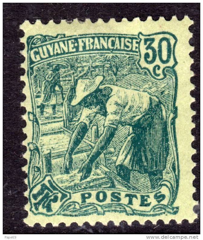 Guyane N° 106  X  Timbre D'usage Courant : Laveur D'or  30 C. Vert Foncé S/ Verdâtre Trace Charnière Sinon TB - Other & Unclassified