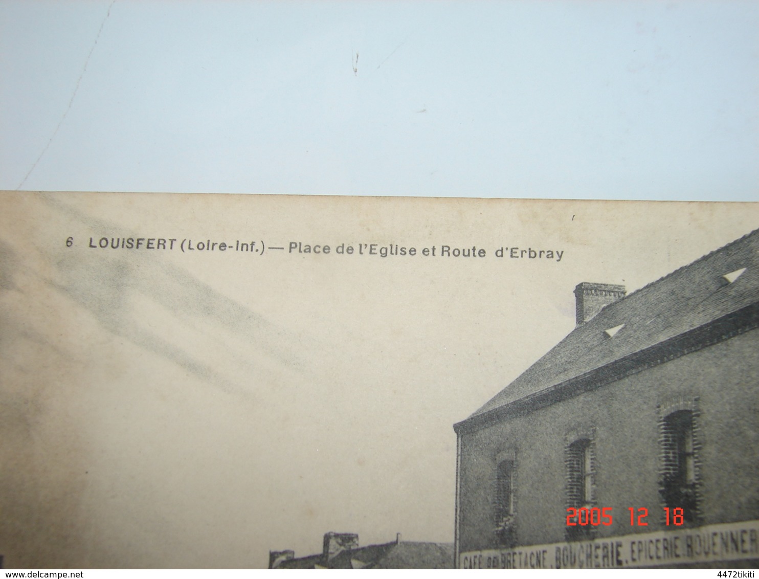 C.P.A.- Louisfert (44) - Place De L'Eglise Et Route D'Erbray - Café De Bretagne - Boucherie Epicerie - 1917 - TTB (AG14) - Other & Unclassified