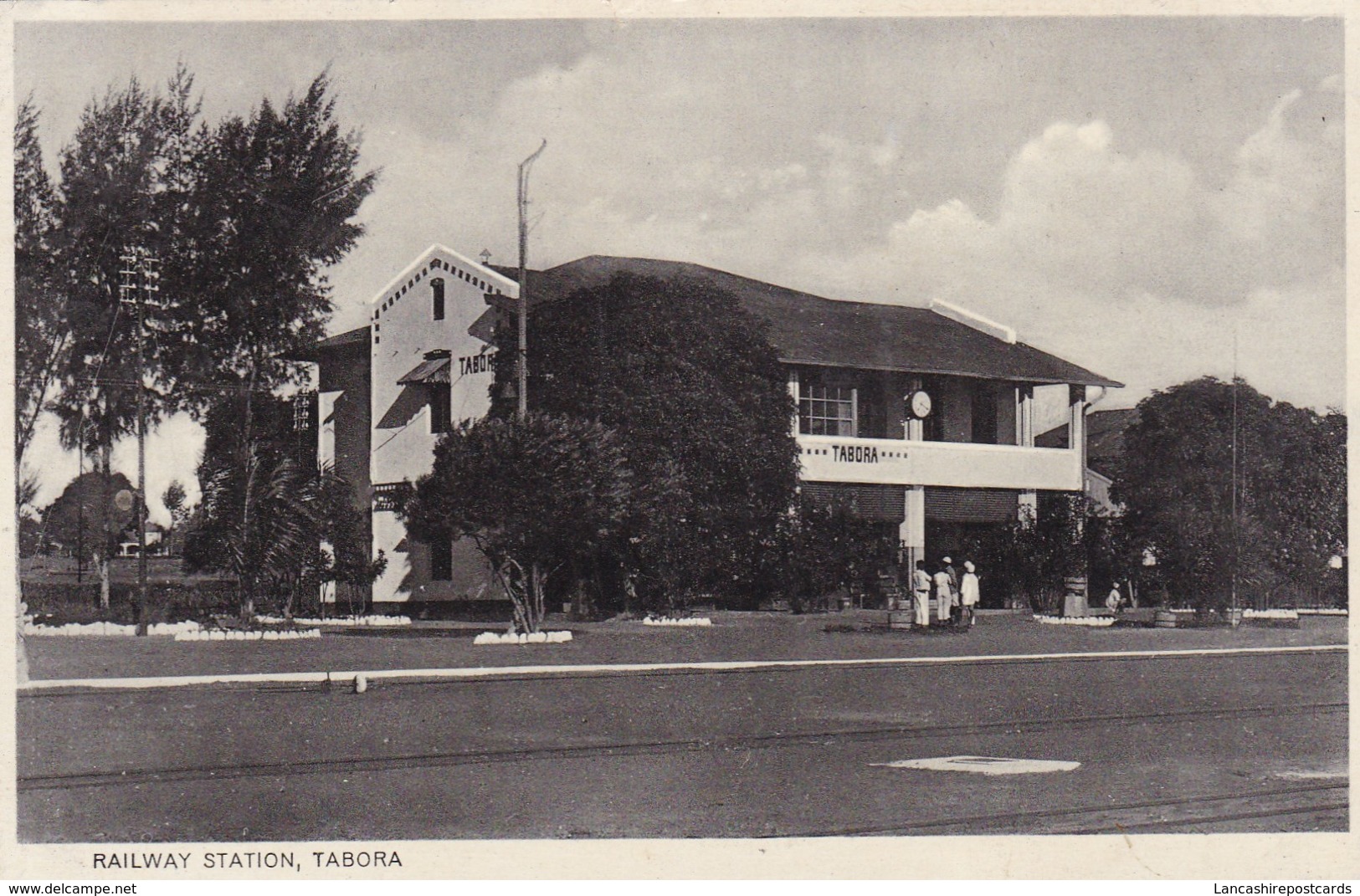 Postcard Railway Station Tabora Tanzania By Moloo Brothers My Ref  B12324 - Tanzania