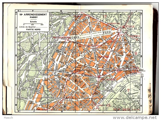 Cvb Plan Paris 1958 10x15 Cm. Plan Des  Arrondissements. Cinémas, Hopiteaux, Police, Stades, Vélodromes. (KC6-13) - Kaarten & Atlas