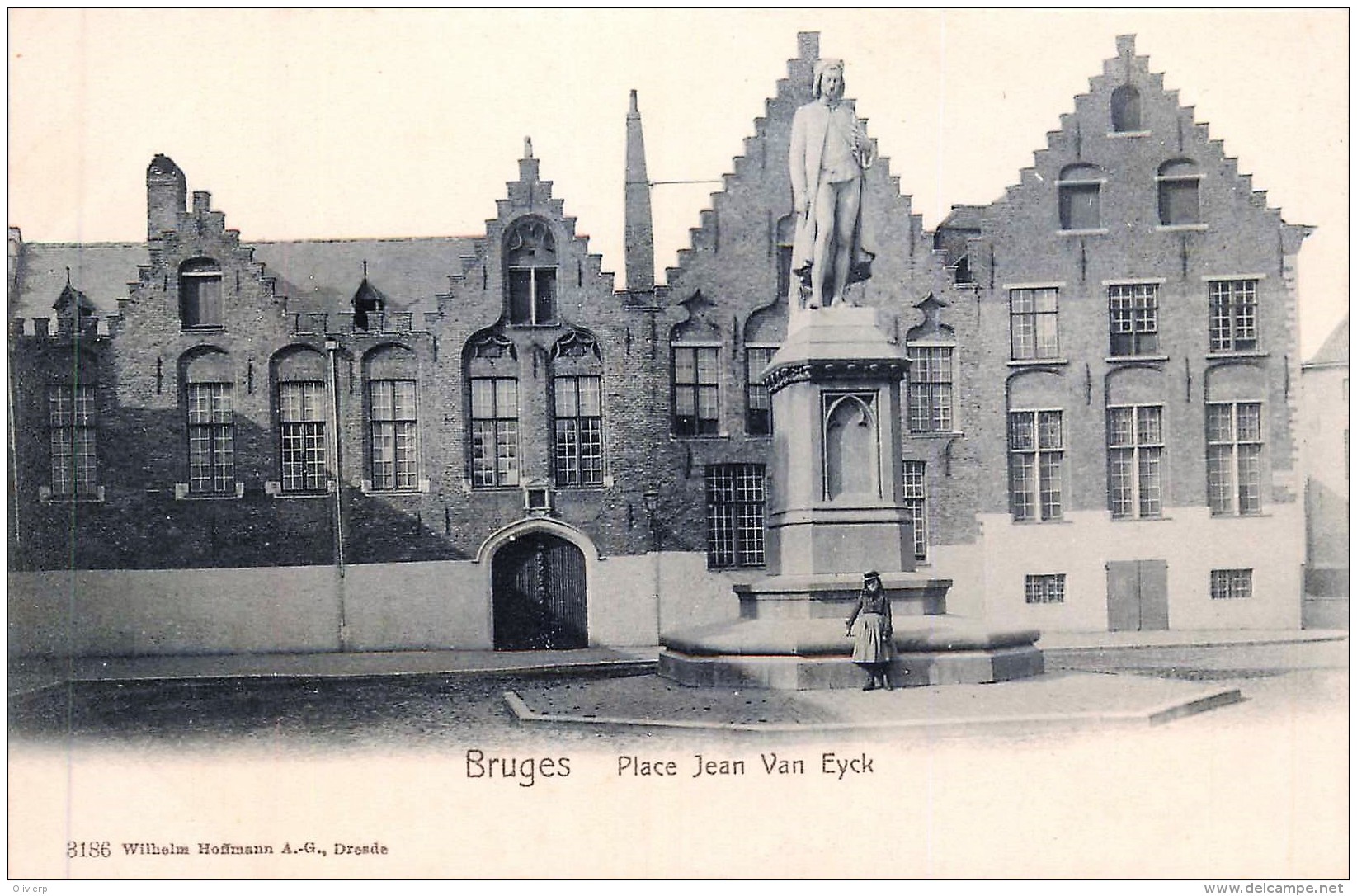 Bruges - Place Jean Van Eyck -  Edit. Hoffmann N° 3186 - Brugge