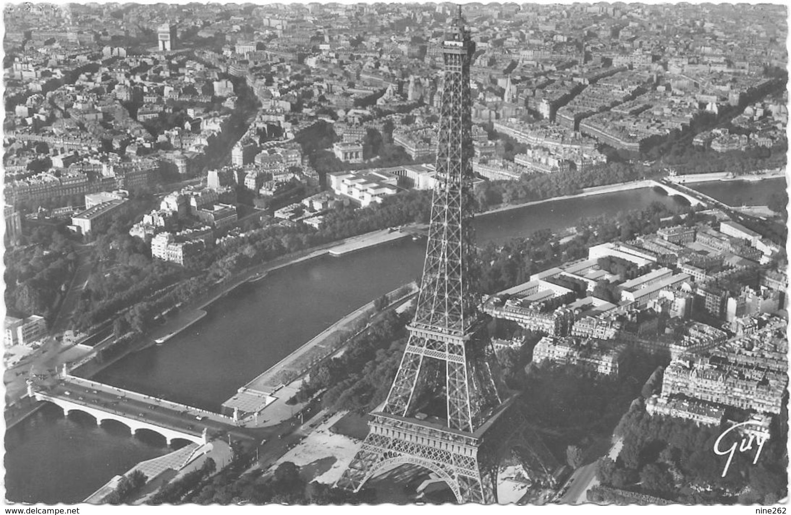 PARIS...  LA TOUR EIFFEL...VUE D AVION...PILOTE HENRARD - Tour Eiffel