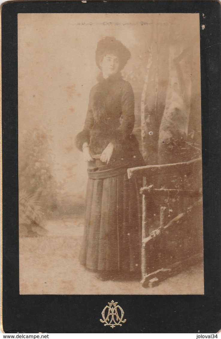 Photo N° 12 - Monogramme - Portrait Femme -  Format 11 X 16 Cm - Ancianas (antes De 1900)