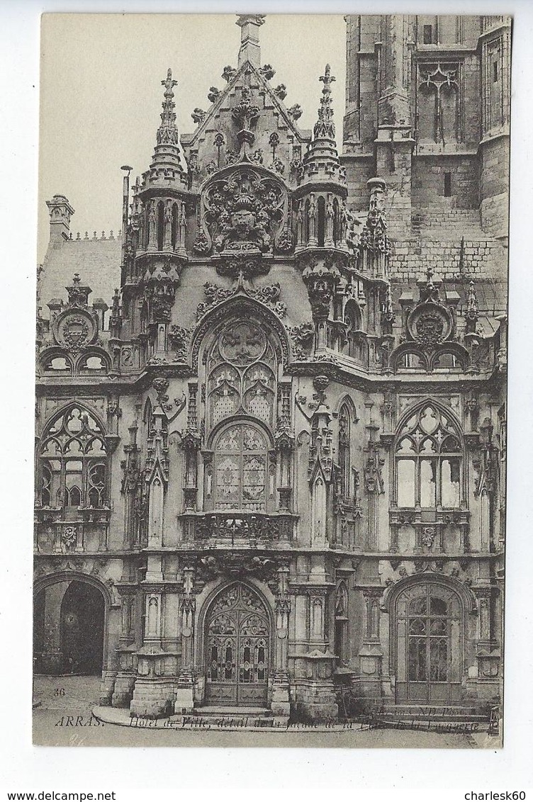 CPA Arras Hôtel De Ville Détail De La Façade Vacquerie - Arras