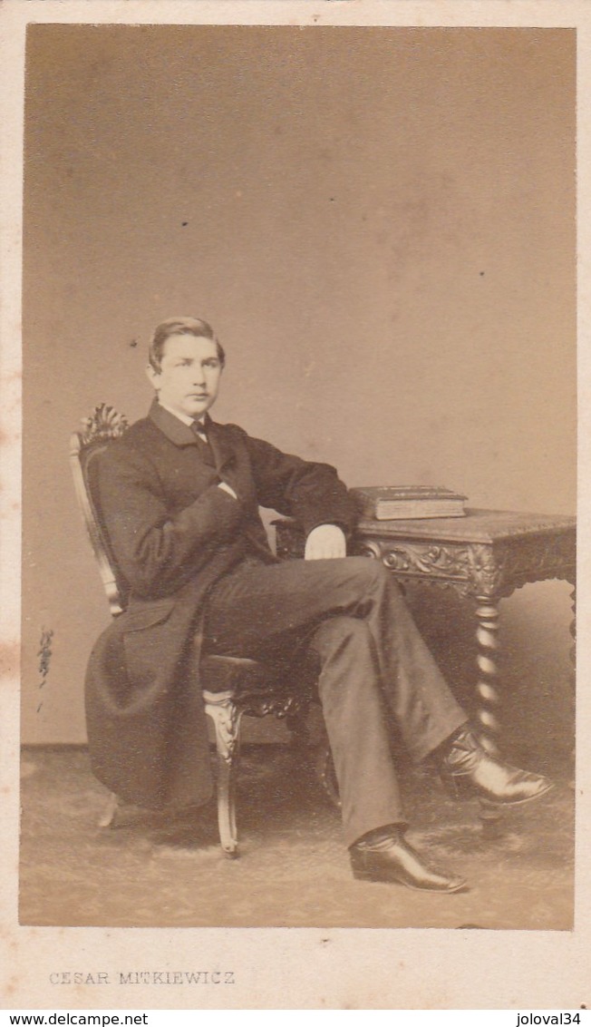 Photo Carte De Visite N° 7 - Cesar Mitkiewicz Bruxelles - Homme Assis - Antiche (ante 1900)