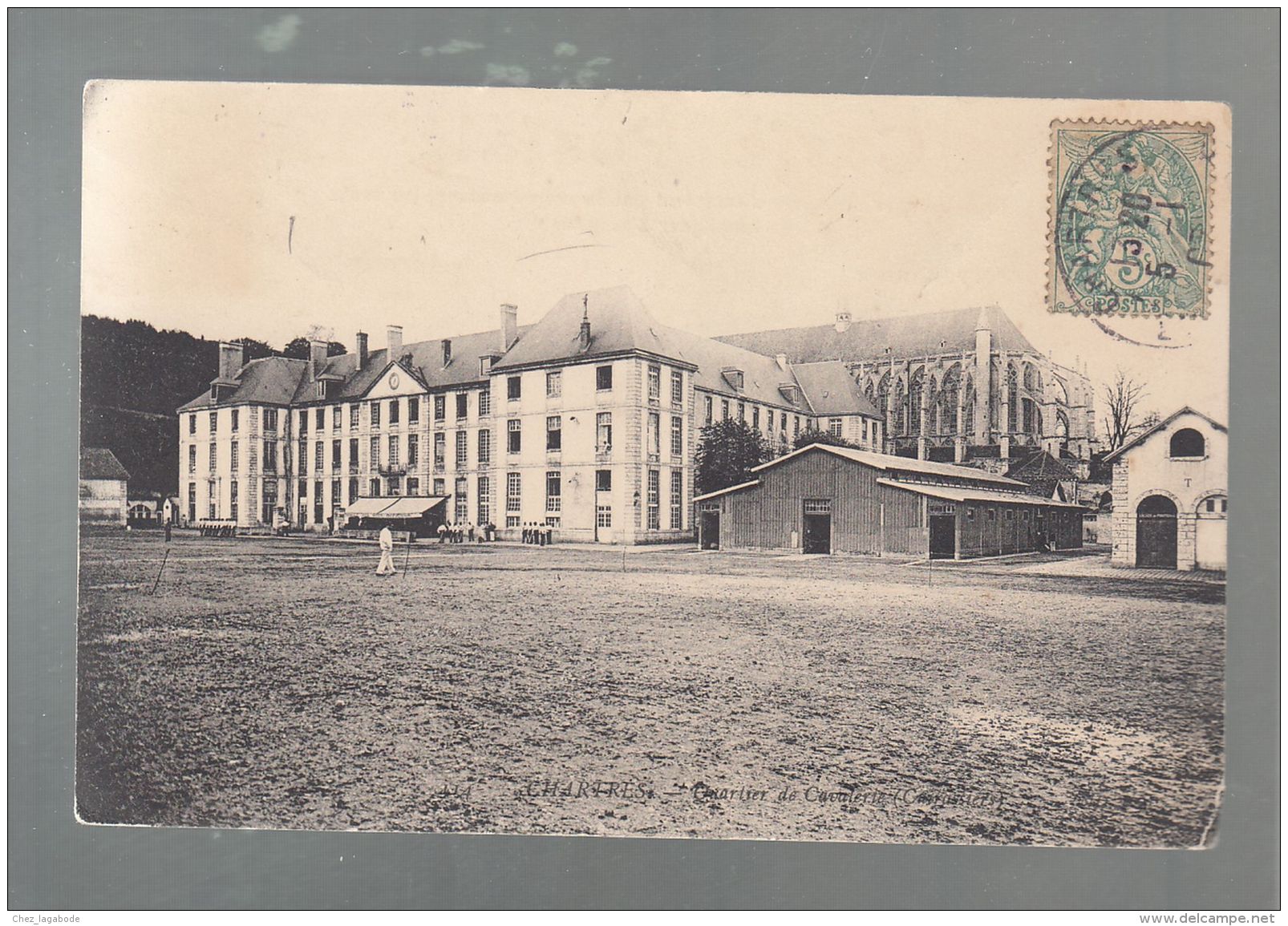 CPA (28) Chartres  -  Quartier De Cavalerie  -  Cuirassiers - Chartres